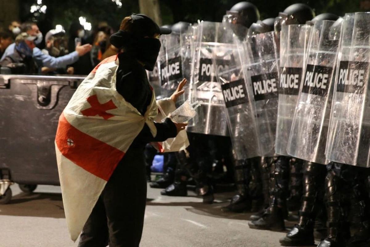 Gürcüstanda [[dövlət çevirilişi etmək istəyənlər]] saxlanıldı