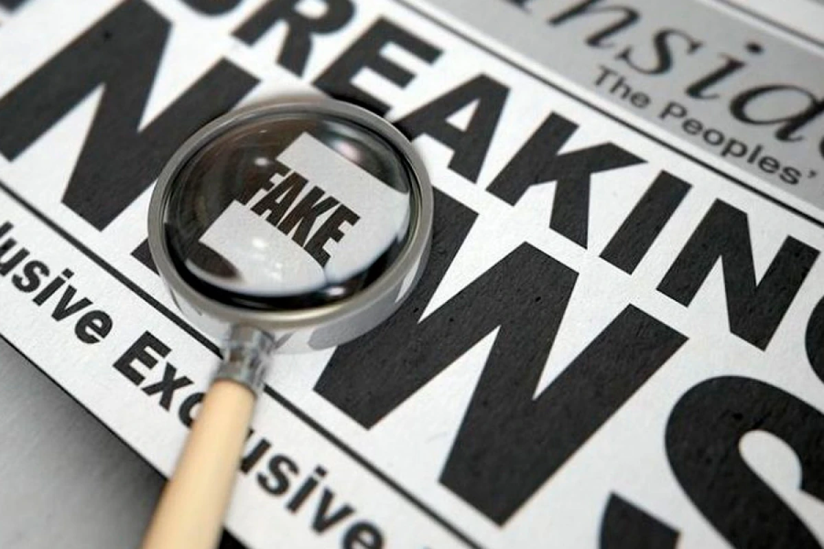 Qəzza ilə bağlı [[bayraqların yarıya endirildiyi]] barədə xəbərləri feykdir