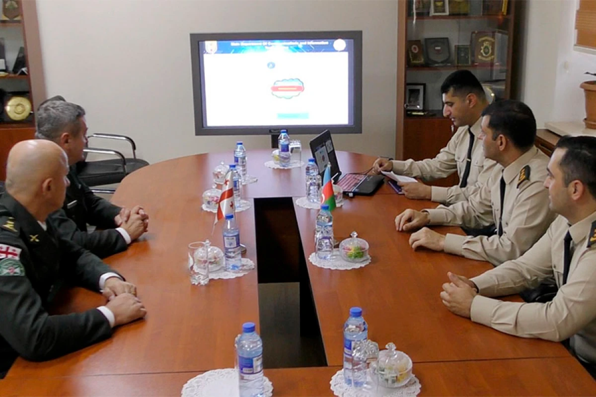 [[Azərbaycan və Gürcüstan]] hərbi mütəxəssisləri görüşdü