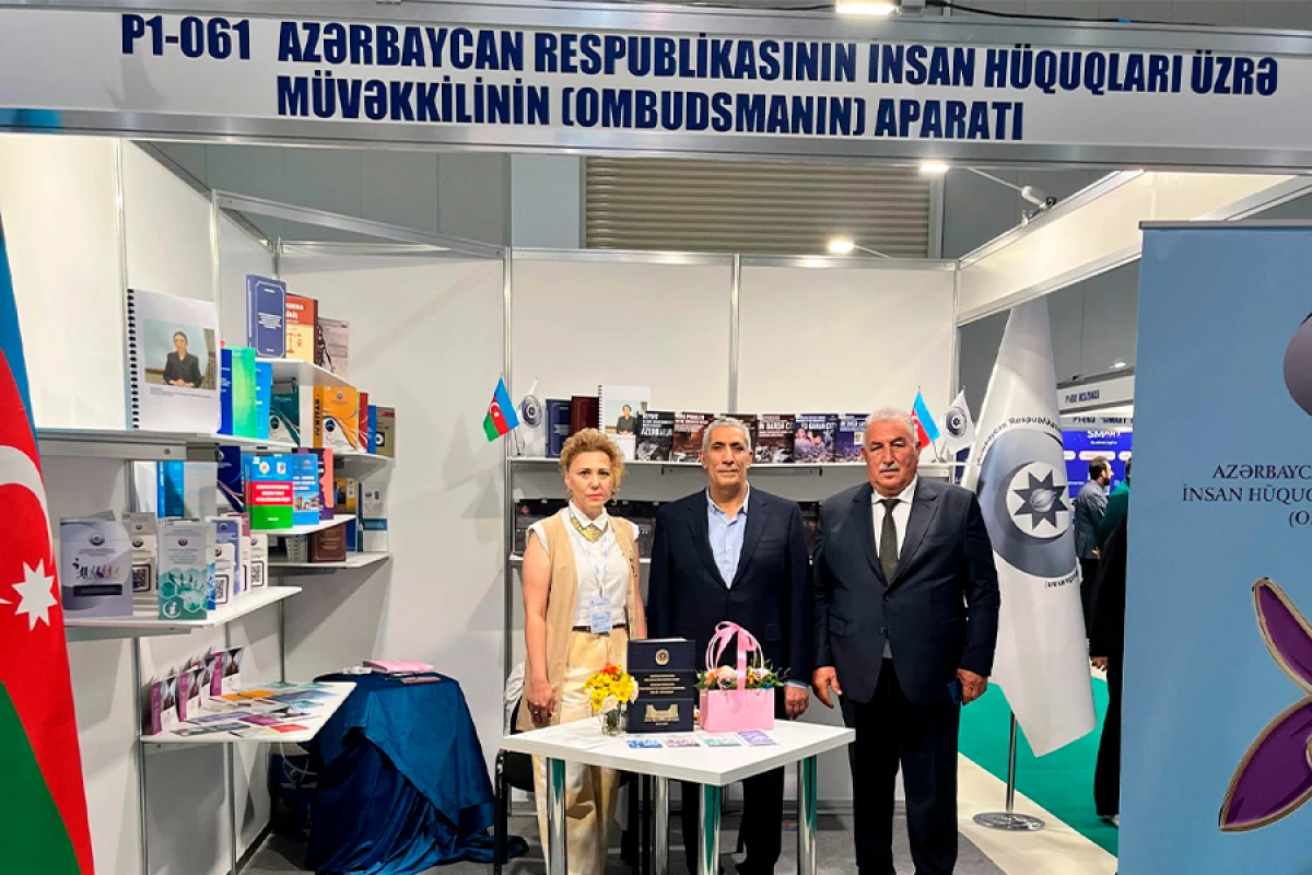 XI Bakı Beynəlxalq Kitab Sərgisində [[Ombudsman Aparatının nəşrləri]] böyük maraqla qarşılandı
