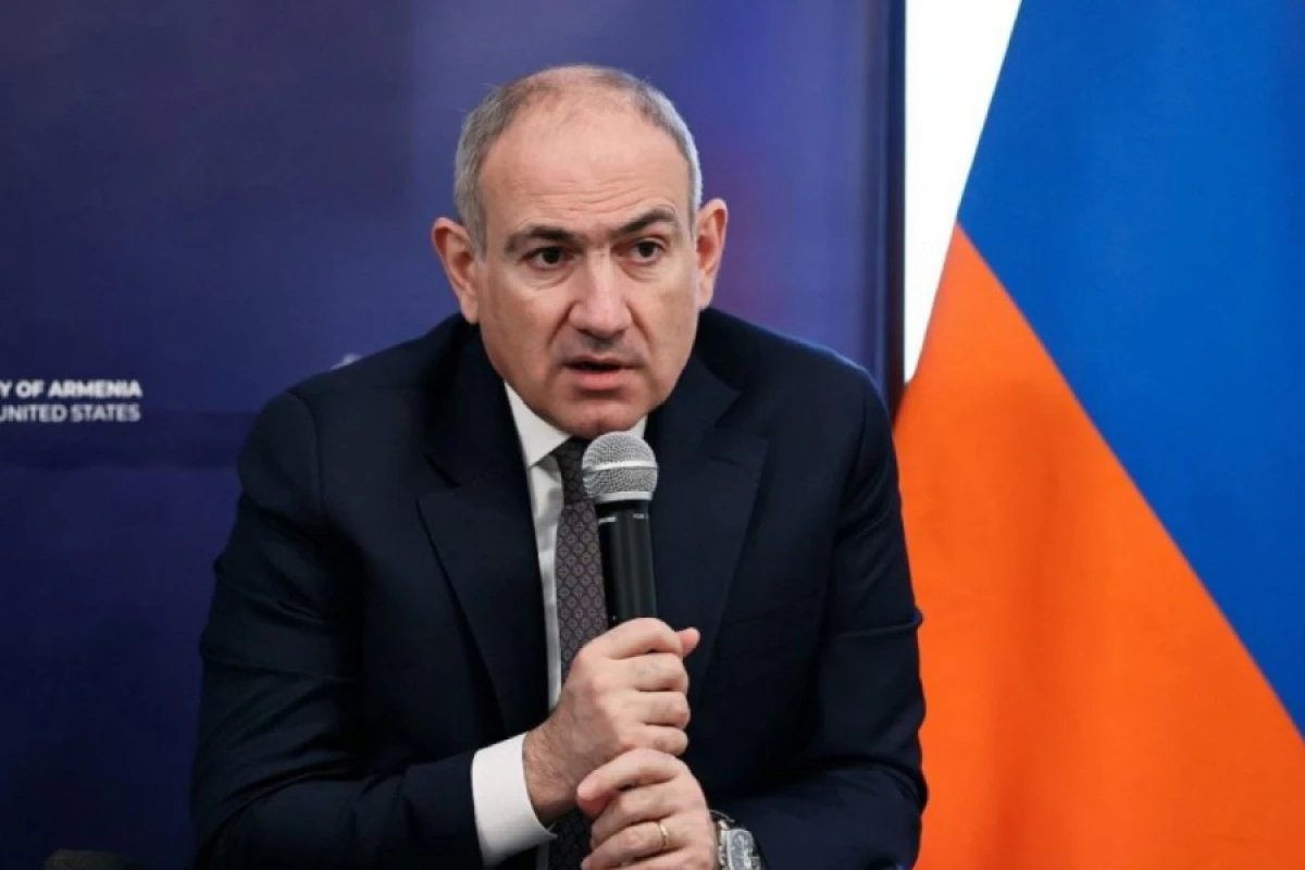 [[Paşinyan]] Brüsselə getdi