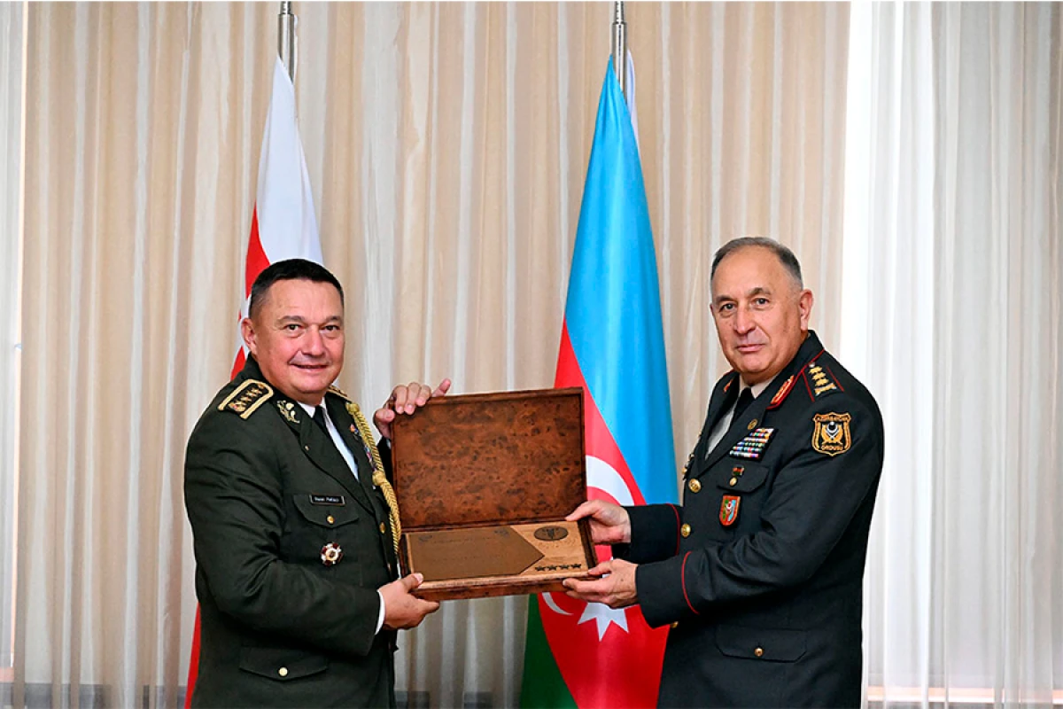 Slovakiya Silahlı Qüvvələrinin [[Baş Qərargah rəisi]] ölkəmizdə səfərdədir