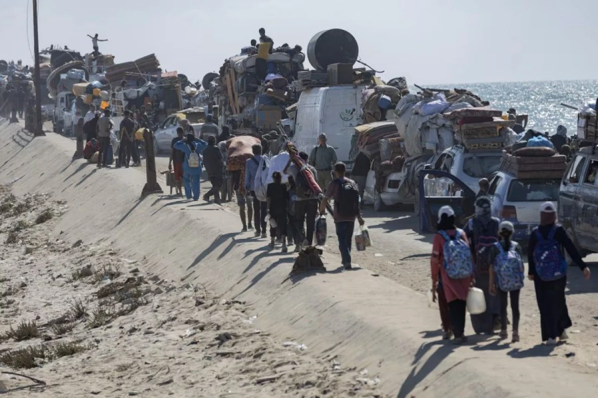 [[İsrail ordusu]] fələstinlilərin keçid yolunu bombaladı