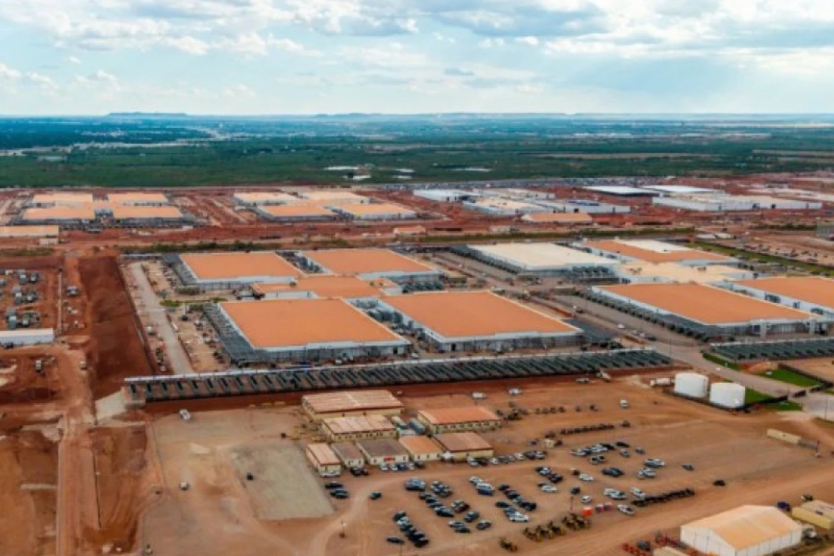 Altı ölkədə yeni [[süni intellekt fabrikləri]] inşa ediləcək