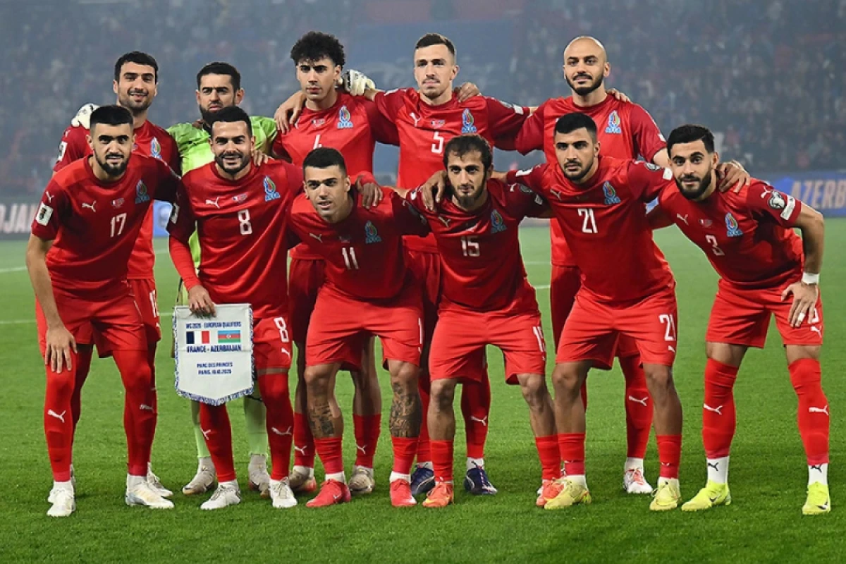 Azərbaycan [[Fransaya məğlub]] oldu