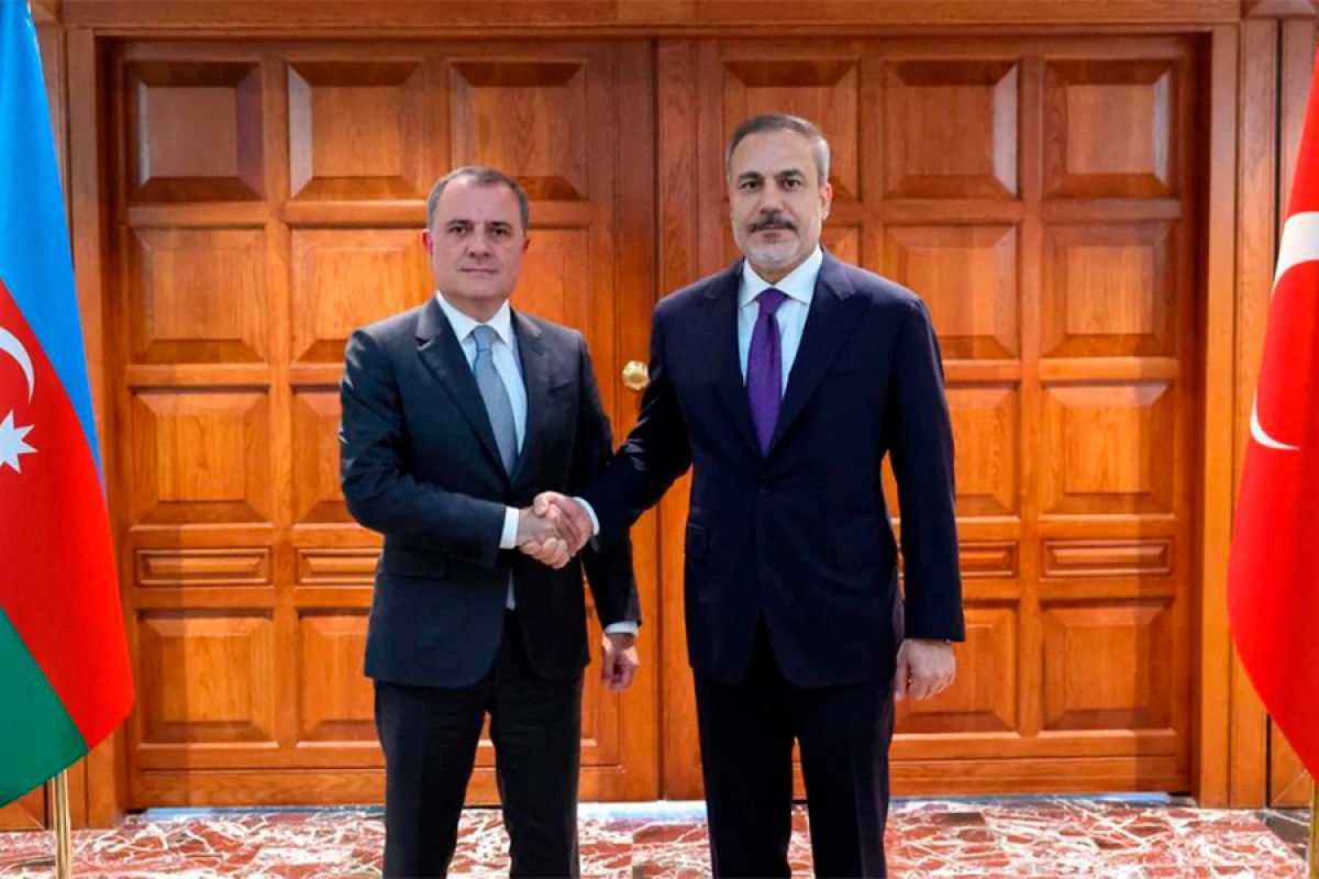 Azərbaycan və Türkiyə [[XİN başçıları]] Yaxın Şərqdəki vəziyyəti müzakirə etdi