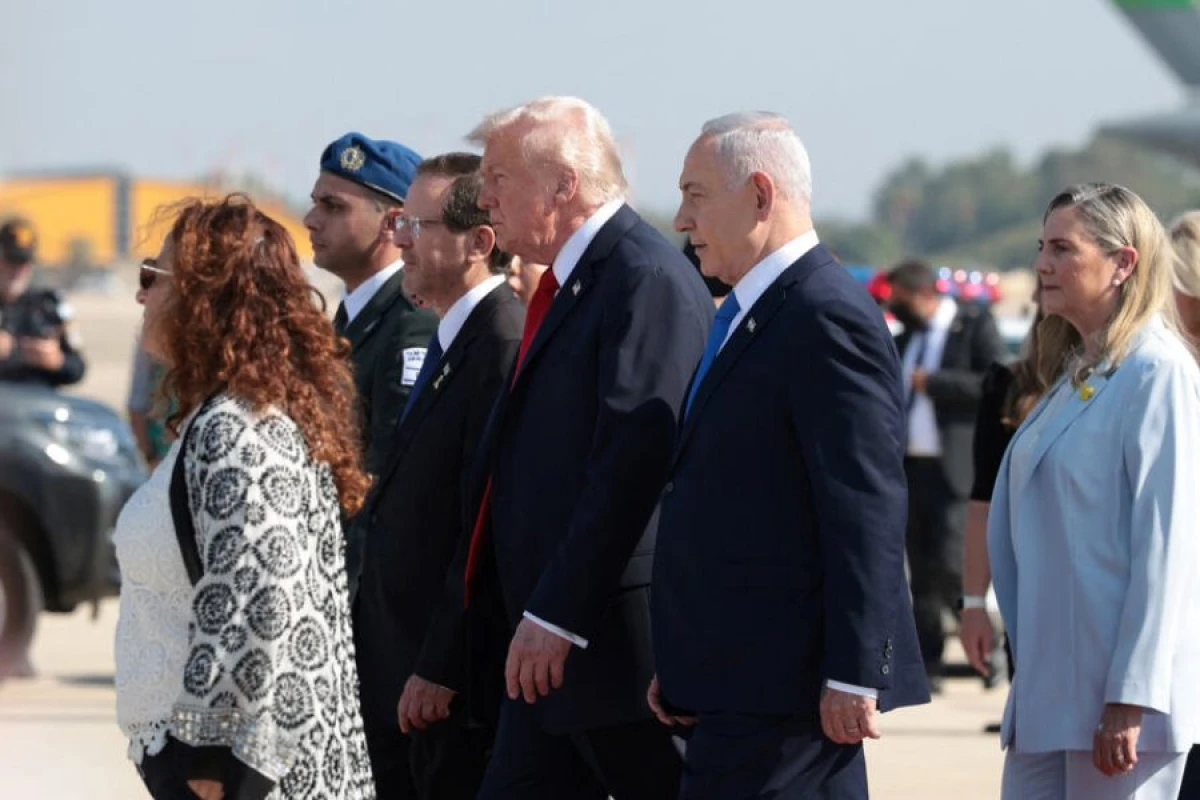 Tramp [[İsrailə getdi]]