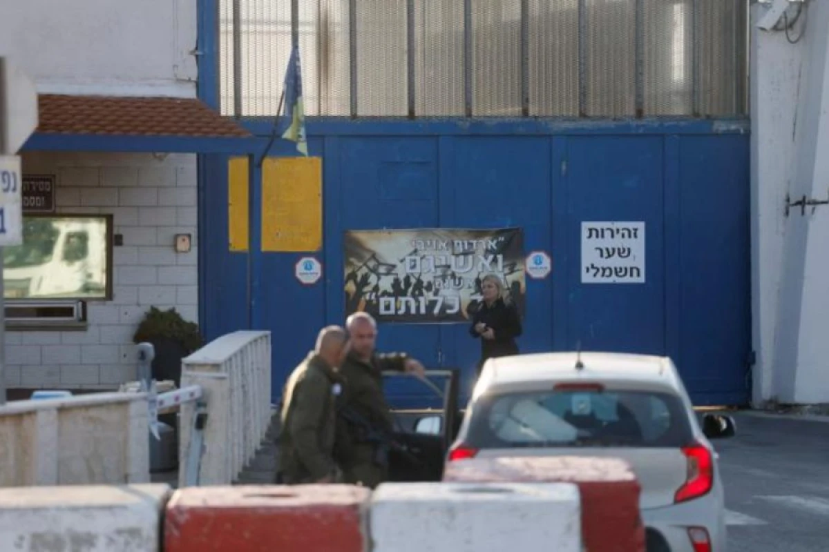 [[KİV:]] İsrail 154 fələstinli məhbusu deportasiya edəcək