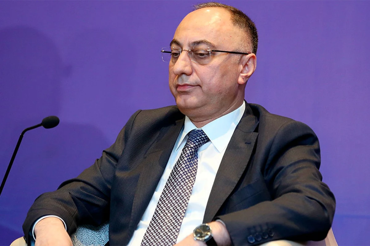 Qoşqar Təhməzli [[sahibkarları]] qəbul edəcək