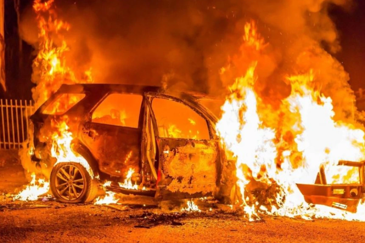 [[Brüsseldə nəqliyyat]] işçilərinin tətili iğtişaşlara çevrildi