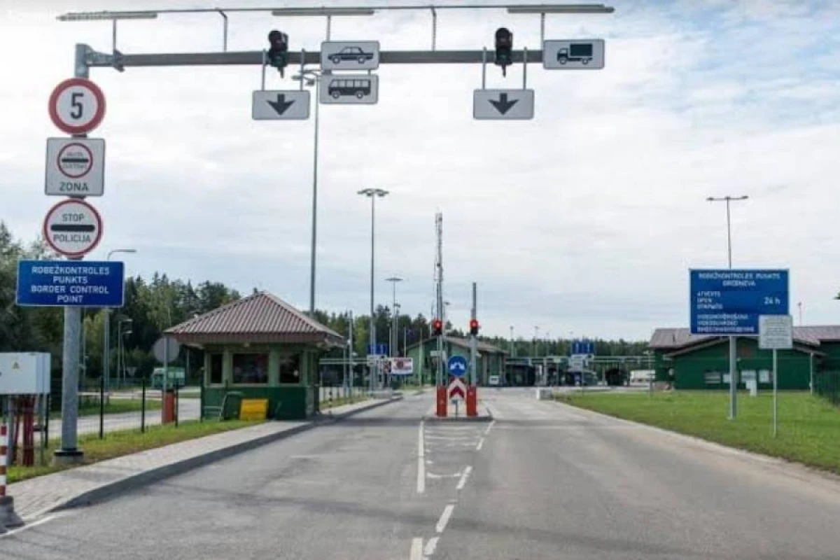 Latviyada sərhəd keçidi ilə bağlı [[rüsumlar tətbiq edildi]]