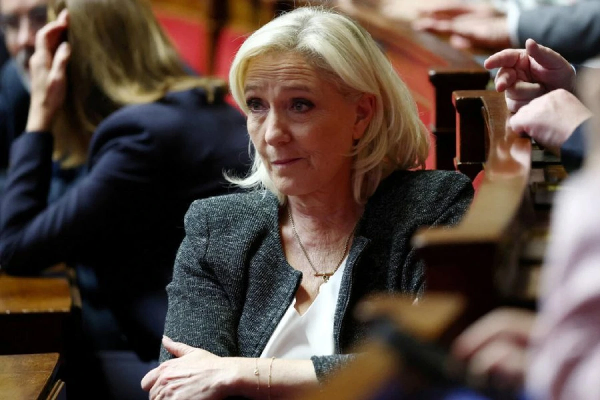 Fransa Le Penin seçki qadağasına baxılma tələbini [[rədd etdi]]