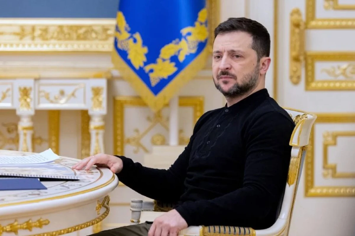 Zelenski Trampla görüş öncəsi “ev tapşırığını” [[tamamladı]]