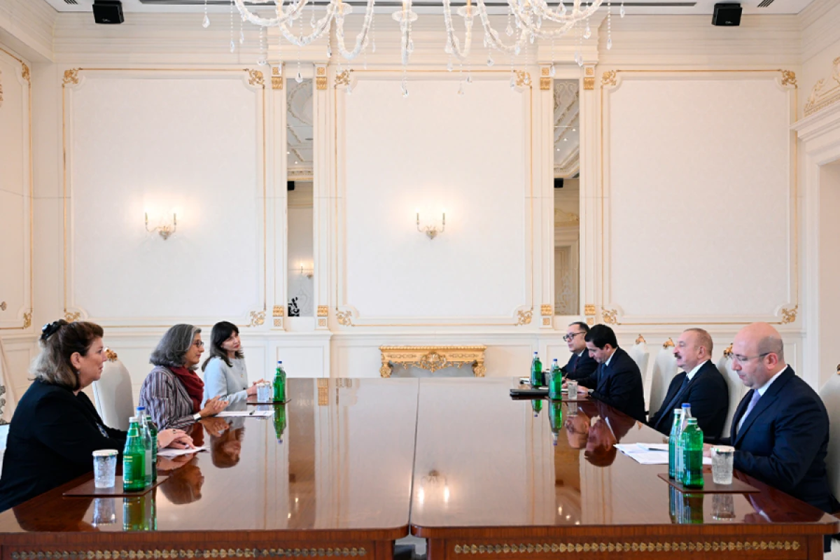 [[Prezident]] Anaklaudia Rossbaxı qəbul etdi