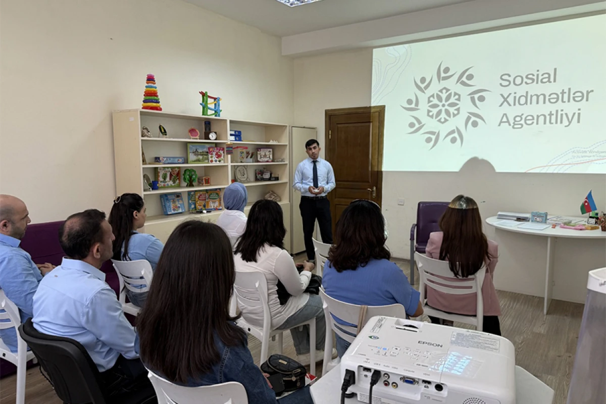 Sosial Xidmət Mərkəzlərində [[maarifləndirici təlimlər]] təşkil edildi