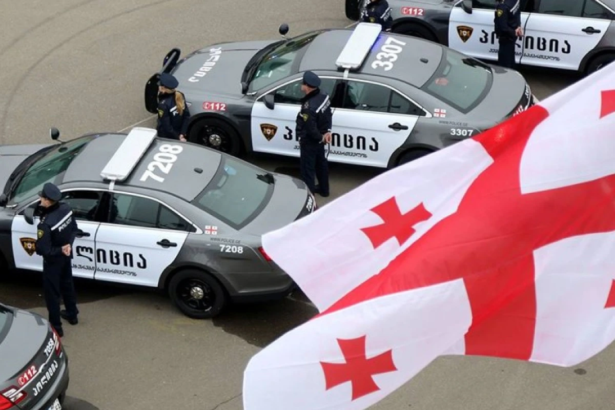 Gürcüstanın sabiq yüksək vəzifəli şəxslərinin [[evlərində axtarışlar aparılır]]