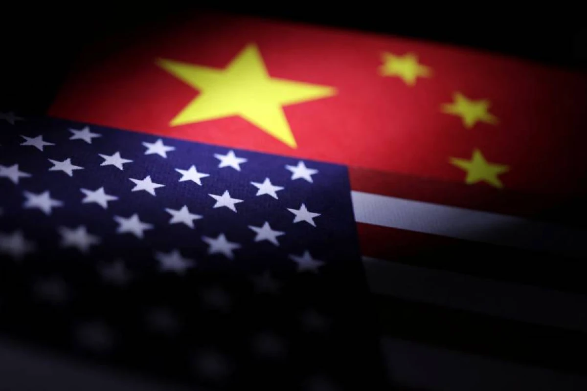 Tramp Çinin qarşısına [[çətin seçim]] qoydu