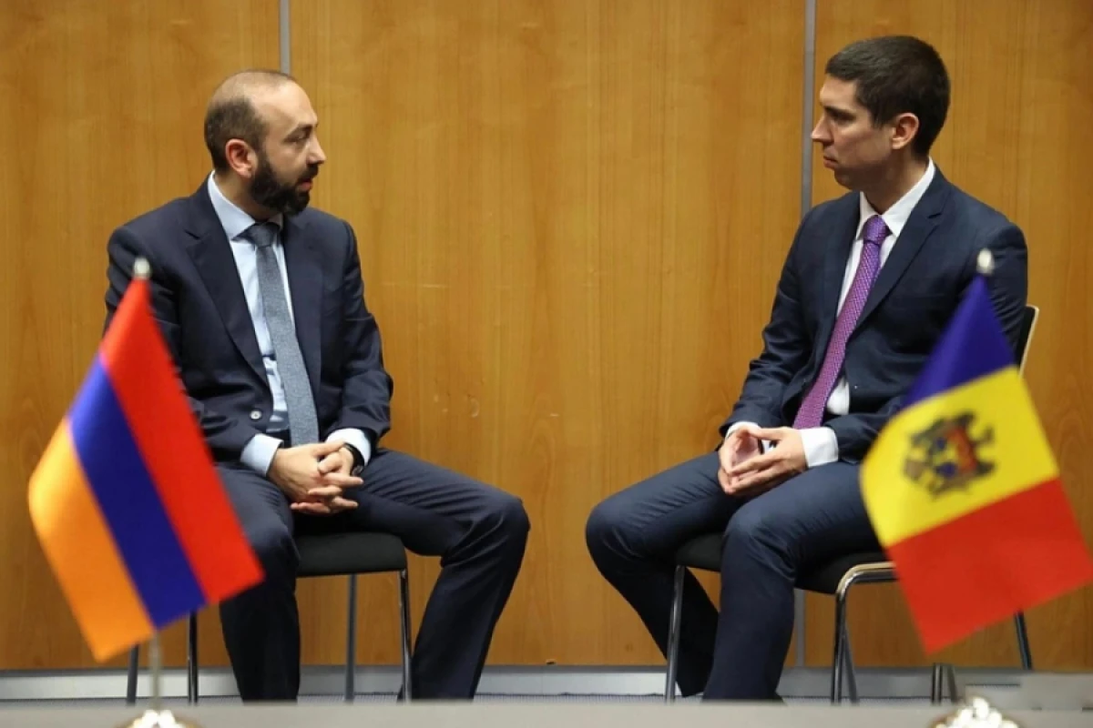 [[Ermənistan və Moldova]] Avropaya inteqrasiya məsələlərini müzakirə etdi