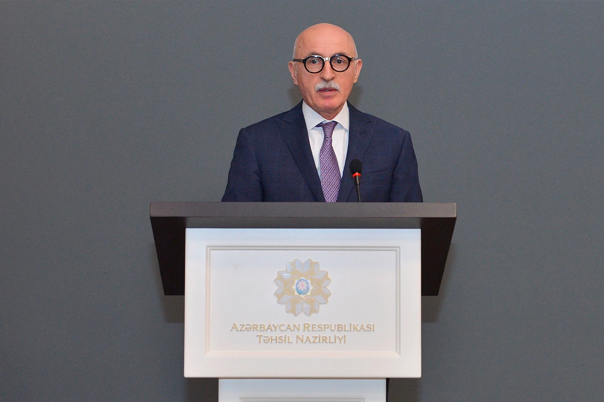 Azərbaycan dinlərə hörmət ənənəsini qoruyur [[– Firudin Qurbanov]]