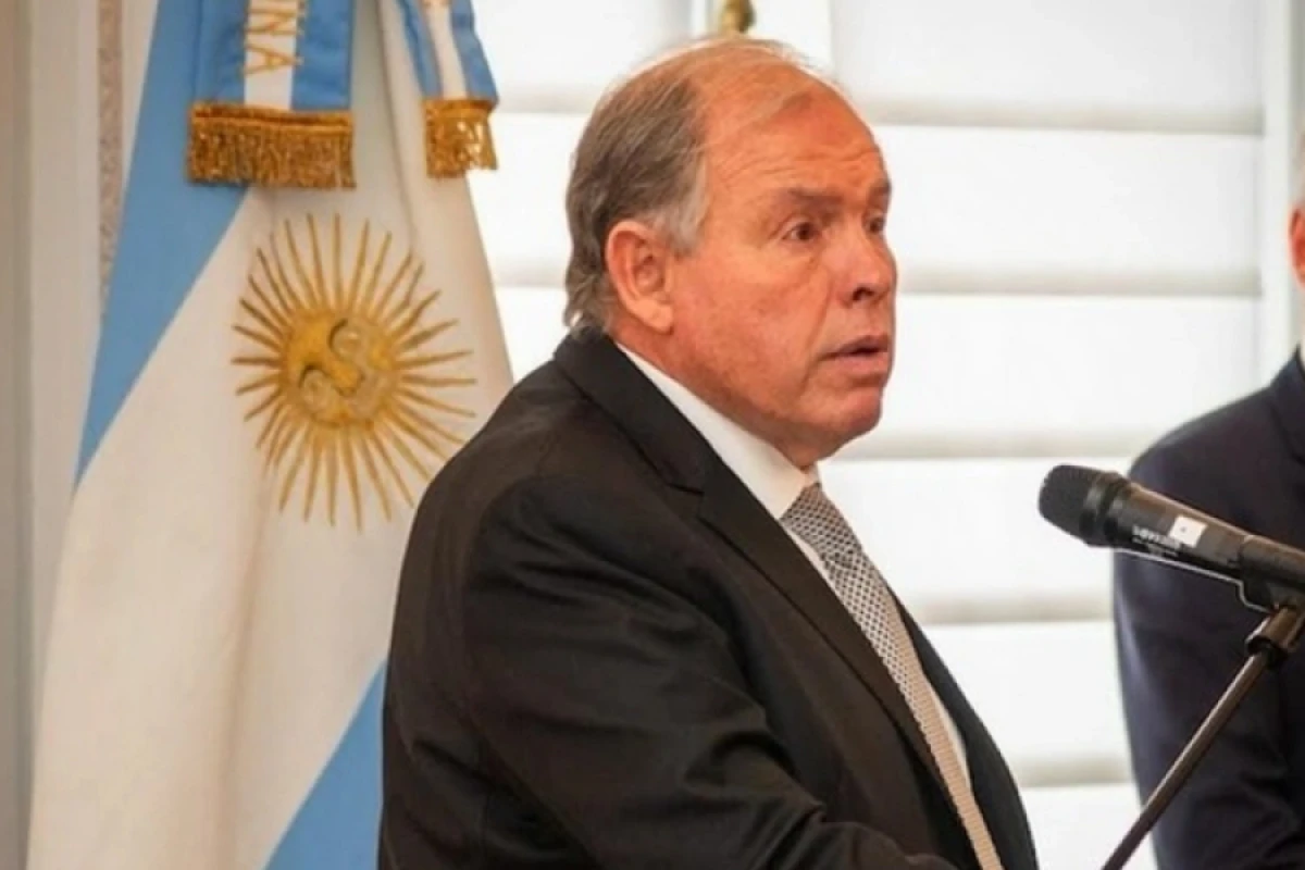 [[Argentina XİN]] başçısı istefa verdi