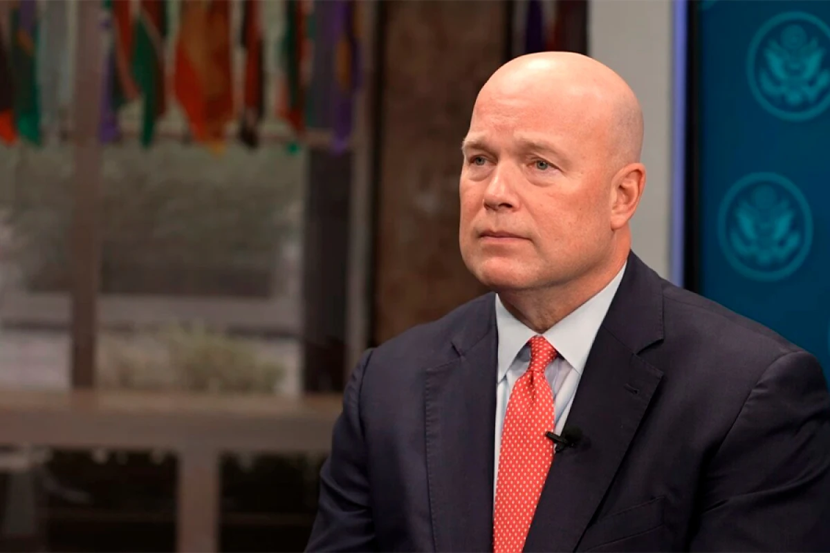 [[Uitaker:]] "Tramp Putinə və Zelenskiyə təzyiq yolları axtarır"