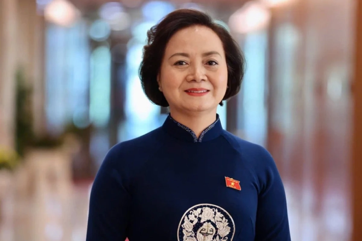 [[Vyetnamın ilk qadın]] baş nazir müavini təyin edildi