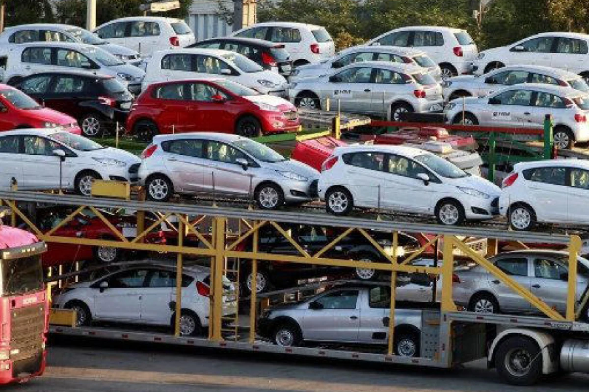 Fransa [[6 modeldə nasazlığa]] görə avtomobilləri geri çağırır