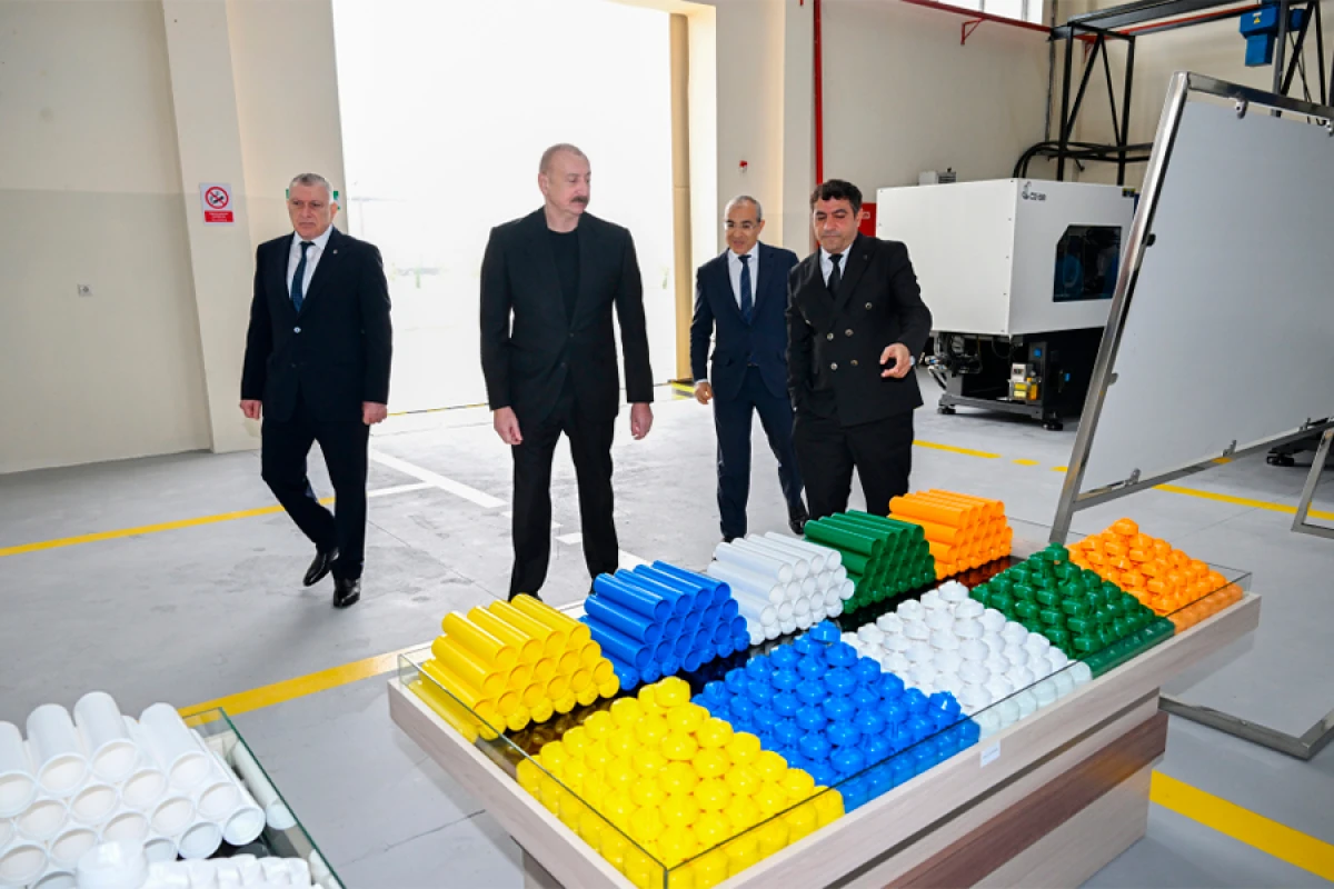[[İlham Əliyev]] Sabirabadda su filtrlərinin istehsalı müəssisəsinin fəaliyyəti ilə tanış oldu