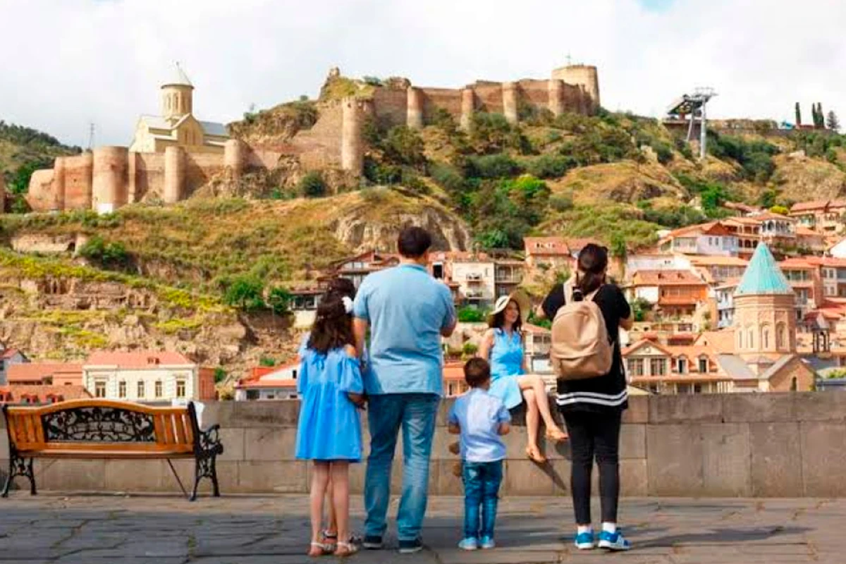 Gürcüstanın 9 ayda turizmdən gəlirləri [[6 milyard laridən çox olub]]