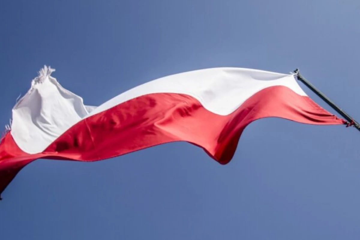 Polşa şimal-şərq sərhədlərinə [[4 briqada göndərəcək]]