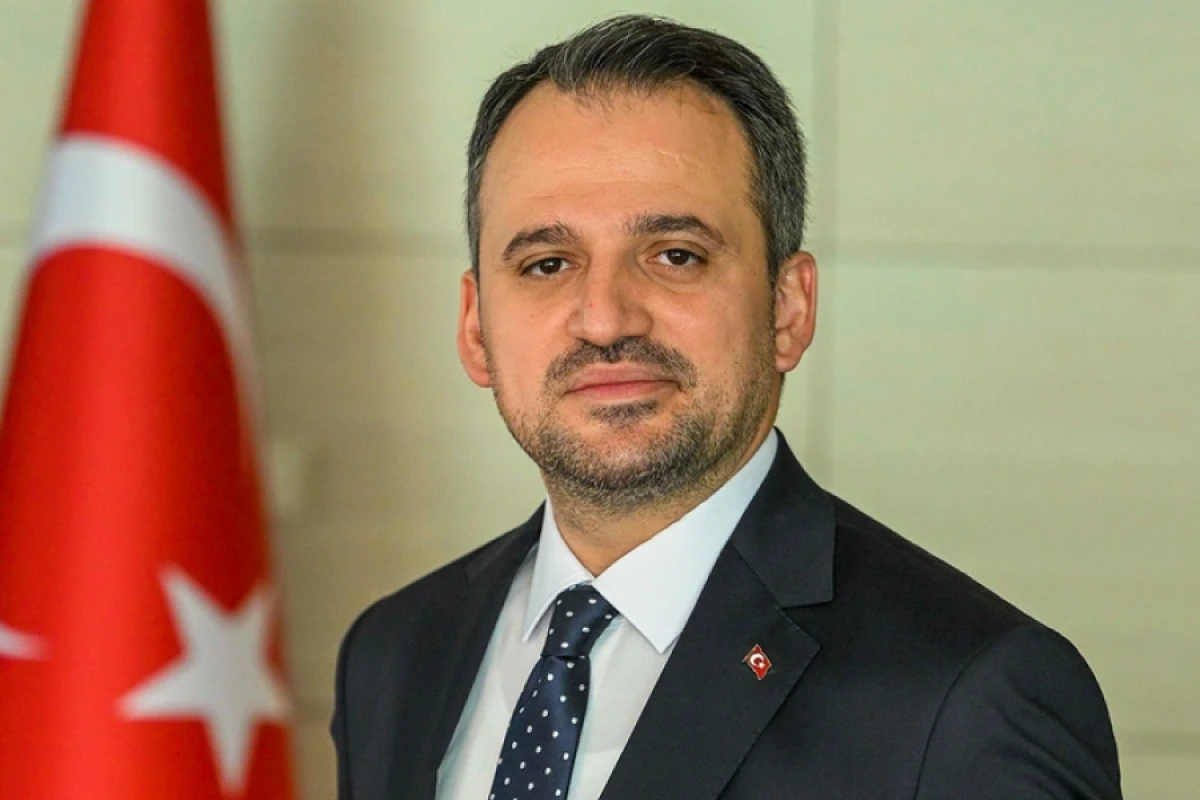 [[Türkiyəli nazir müavini]] Azərbaycanda səfərdədir