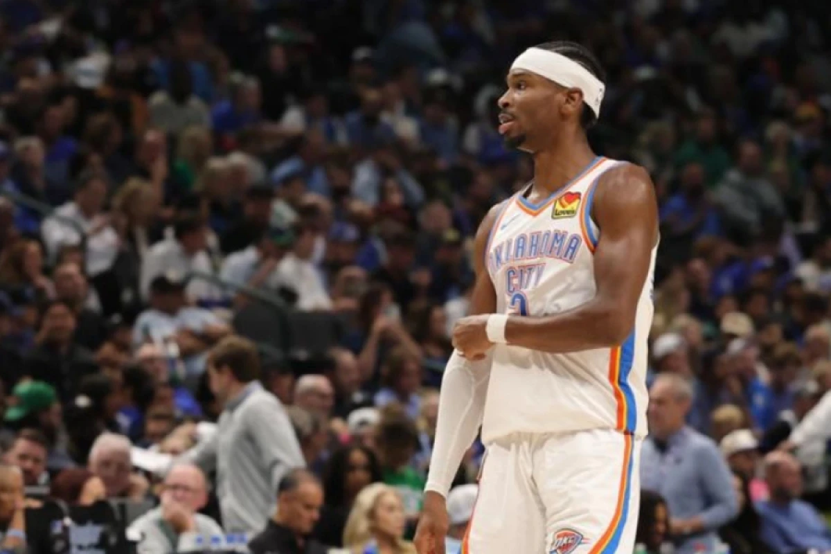 NBA-da çıxış edən [[basketbolçunun evi qarət]] edildi