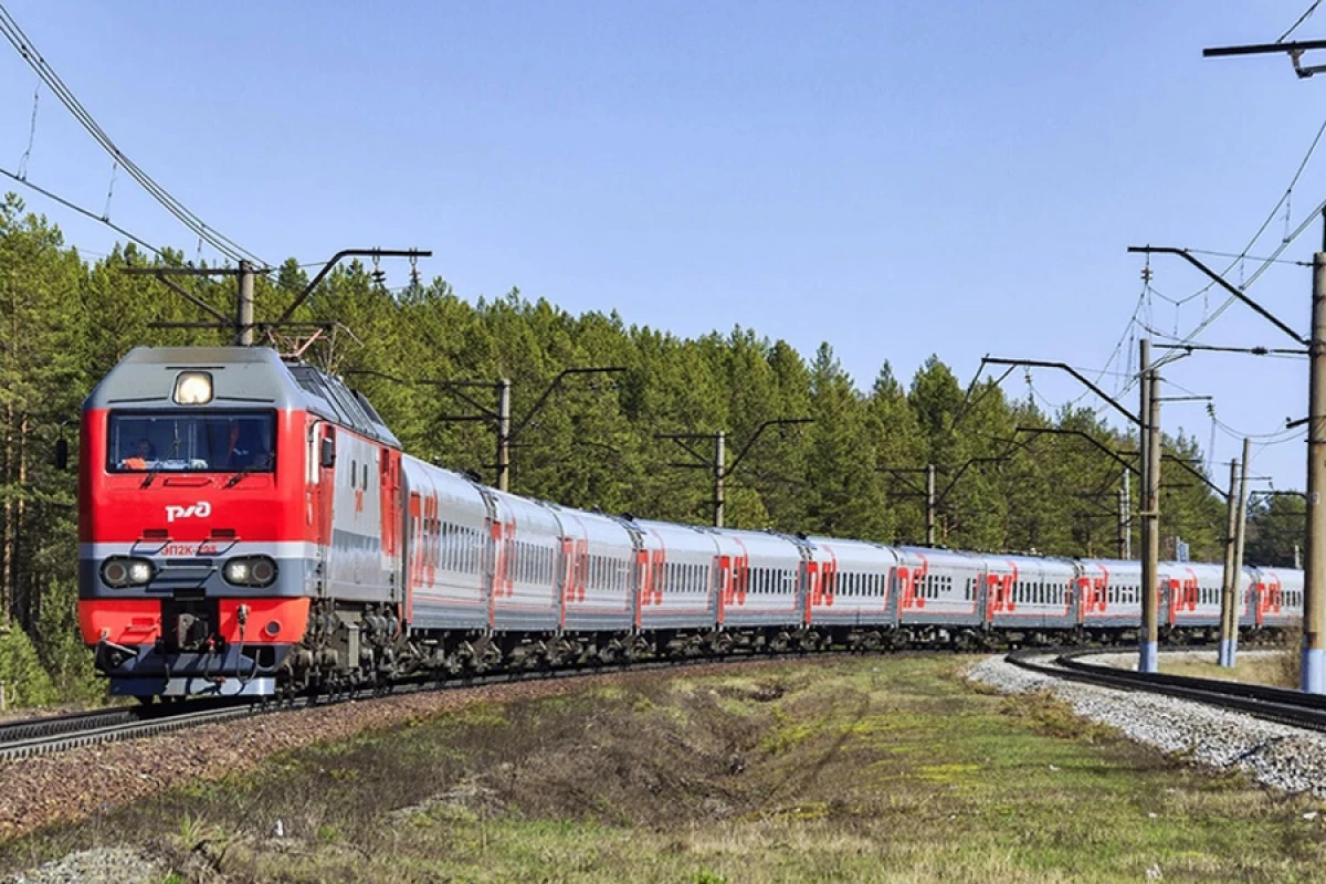 TDT ölkələri turist qatarlarının [[işə salınması imkanını]] nəzərdən keçirir