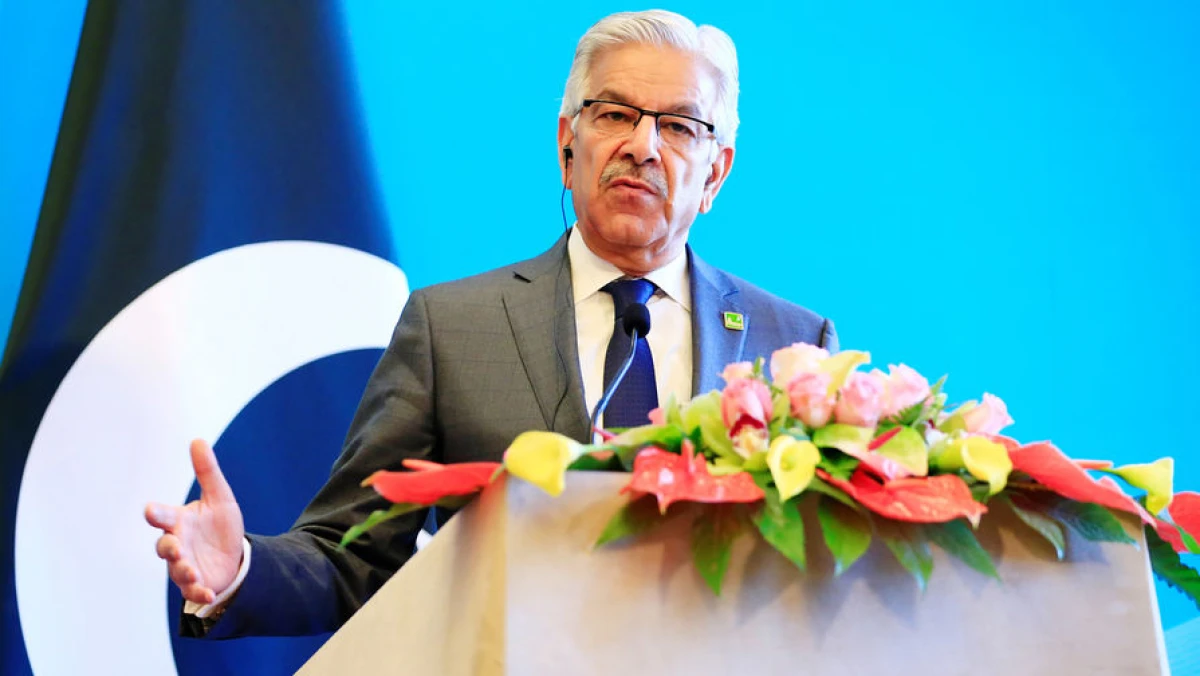 [[Pakistanın müdafiə naziri:]] “Taliban" Əfqanıstanı təmsil etmir”