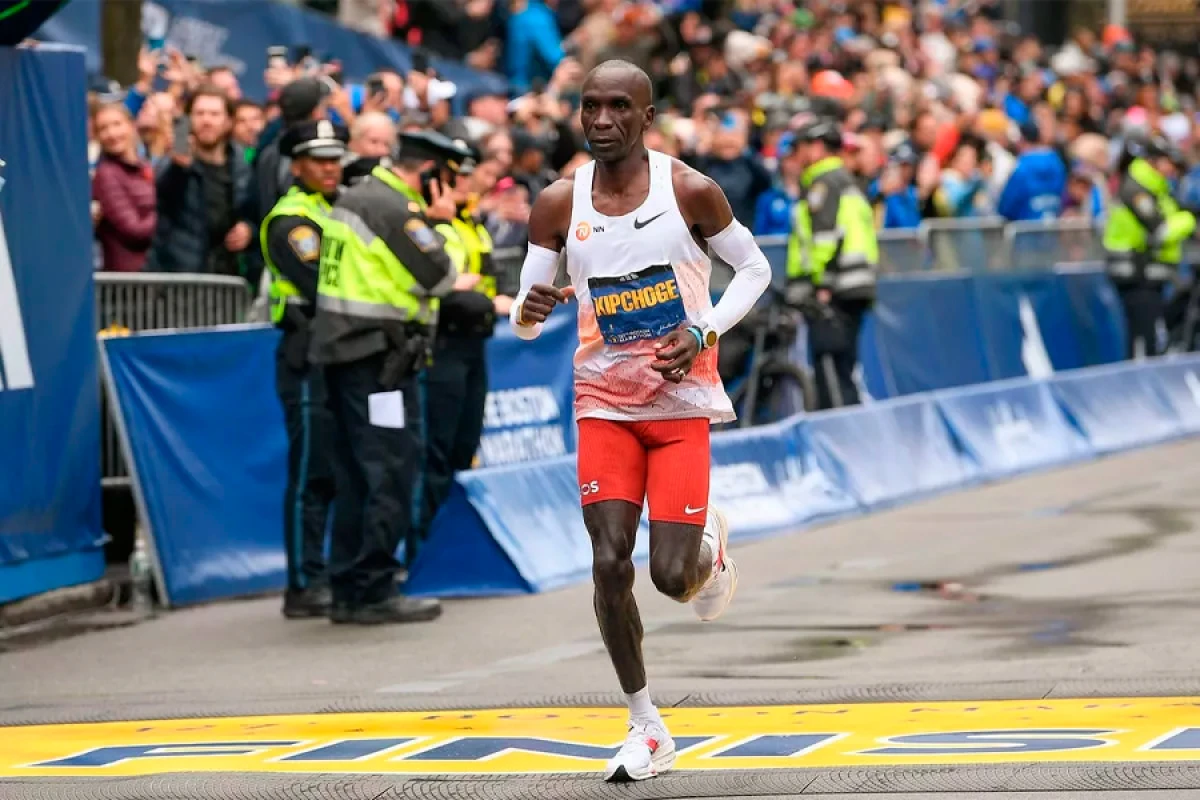 Məşhur marafonçudan [[maraqlı açıqlama]]