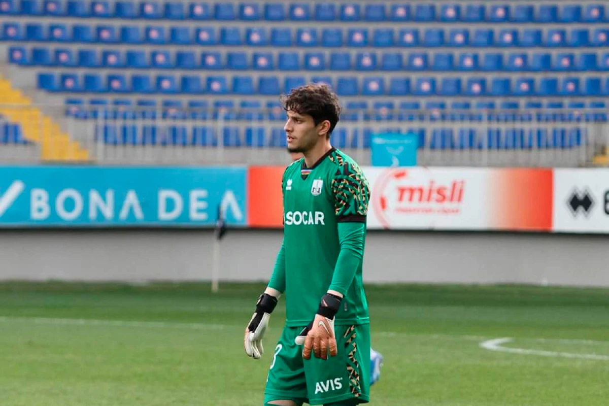 Milli üzvü [[əvəzedici heyətə]] göndərildi