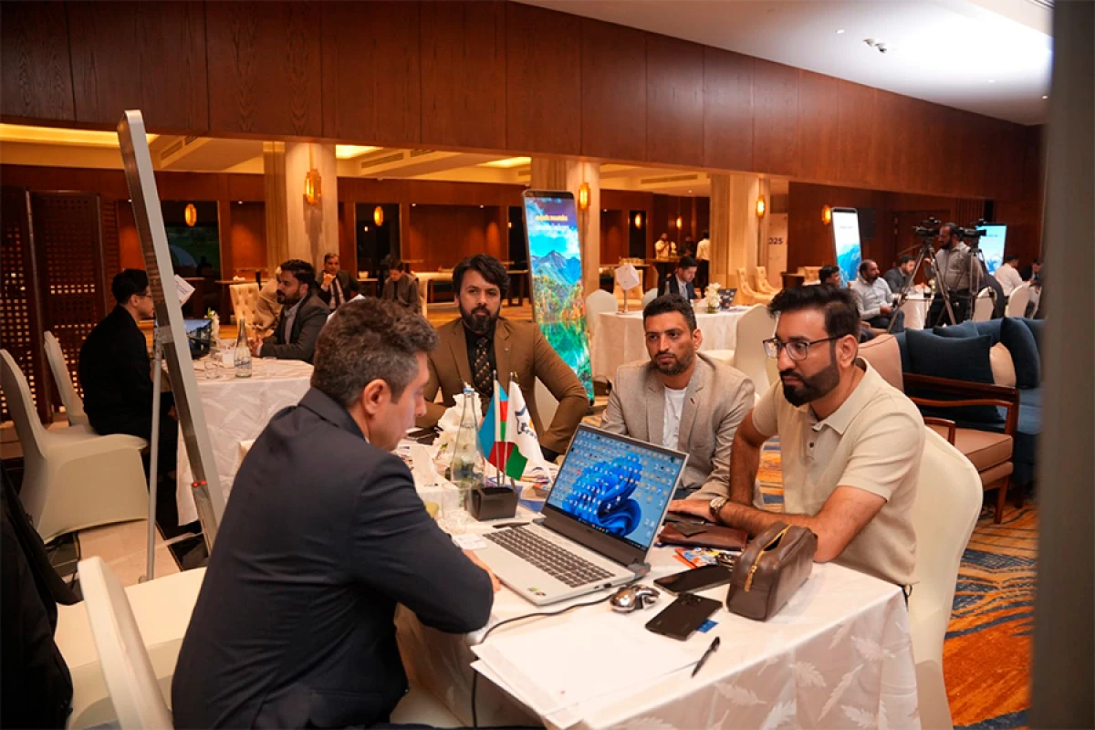 Azərbaycanın turizm imkanları [[Pakistanda]] tanıdıldı