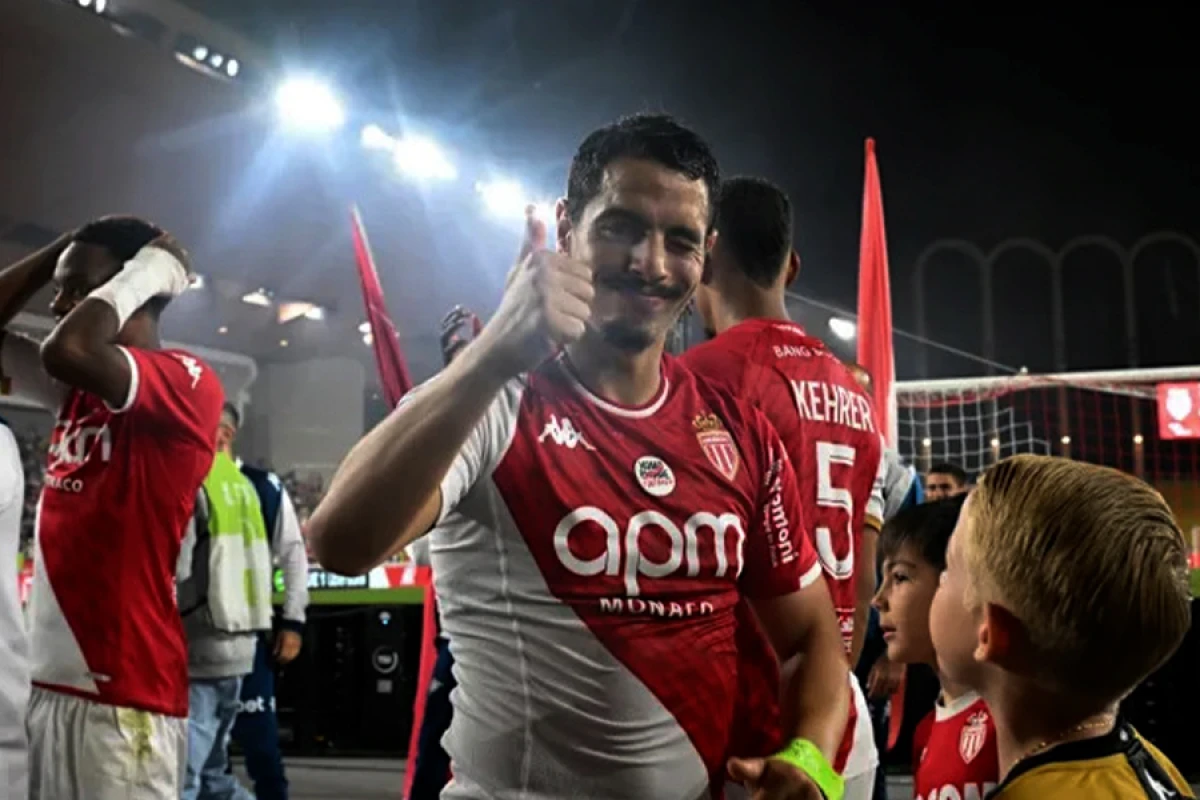 Məşhur futbolçu təcavüzdə ittiham olundu