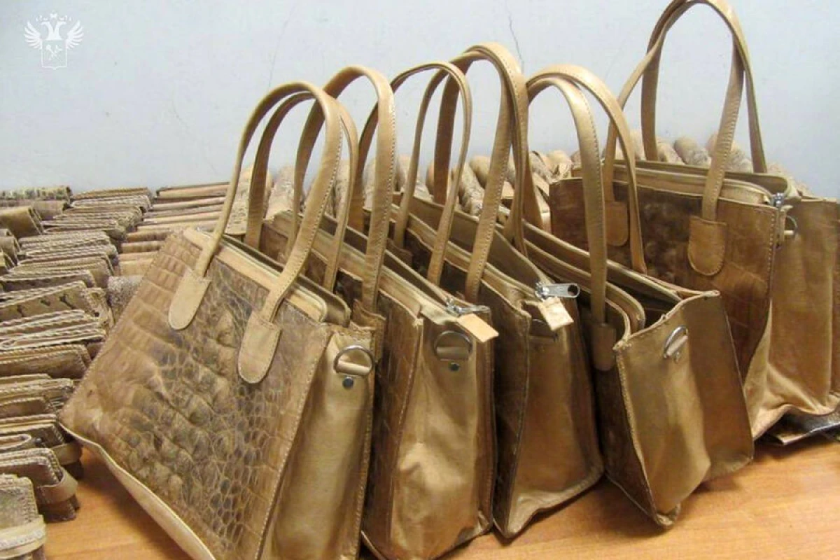 [[Tatarıstanda]] nadir dəri qaçaqmalçıları tutuldu