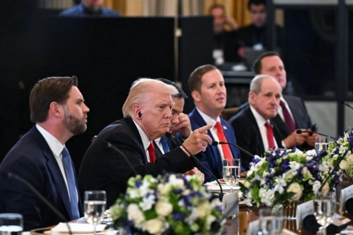 [[Tramp:]] "Qəzzada beynəlxalq qüvvələr çox yaxında fəaliyyətə başlayacaq"