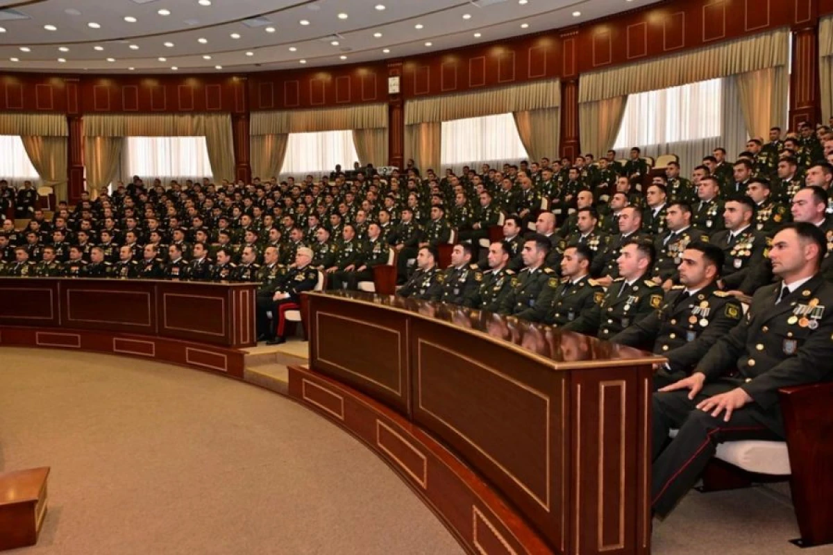 DİN-də Zəfər Gününə həsr olunan [[mərasim keçirildi]]