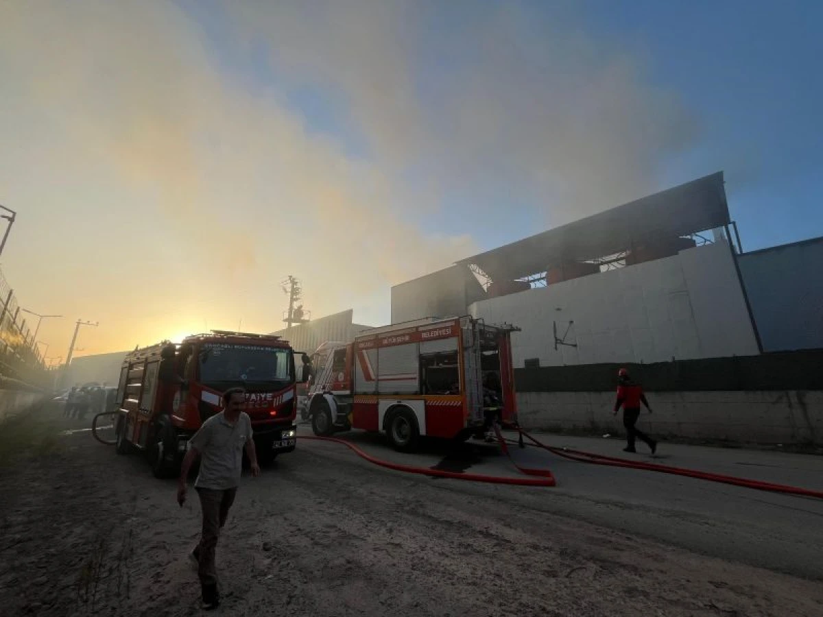 Türkiyədə fabrik yanğınında [[6 nəfər öldü]]