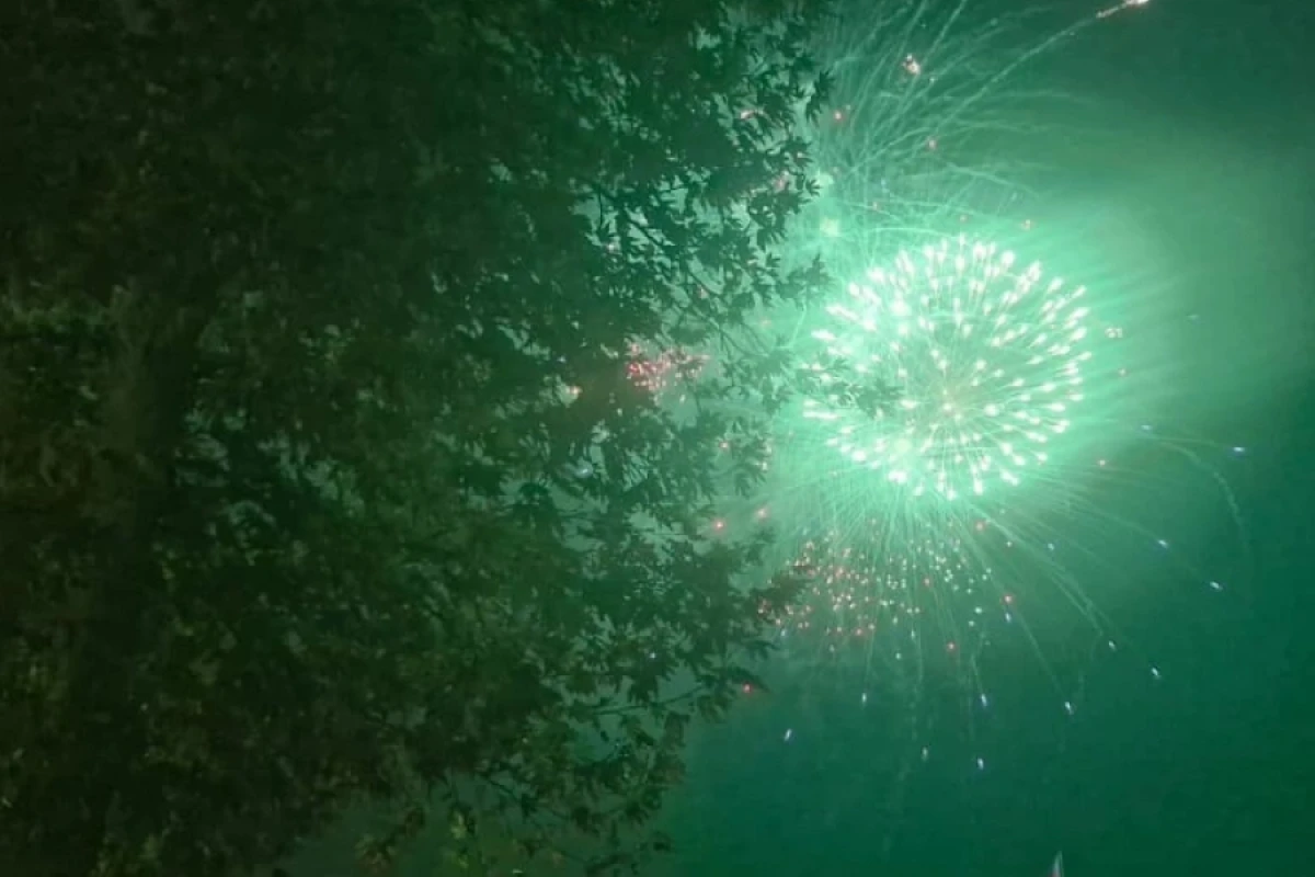 [[Naxçıvanda]] Zəfər Günü münasibətilə möhtəşəm atəşfəşanlıq oldu