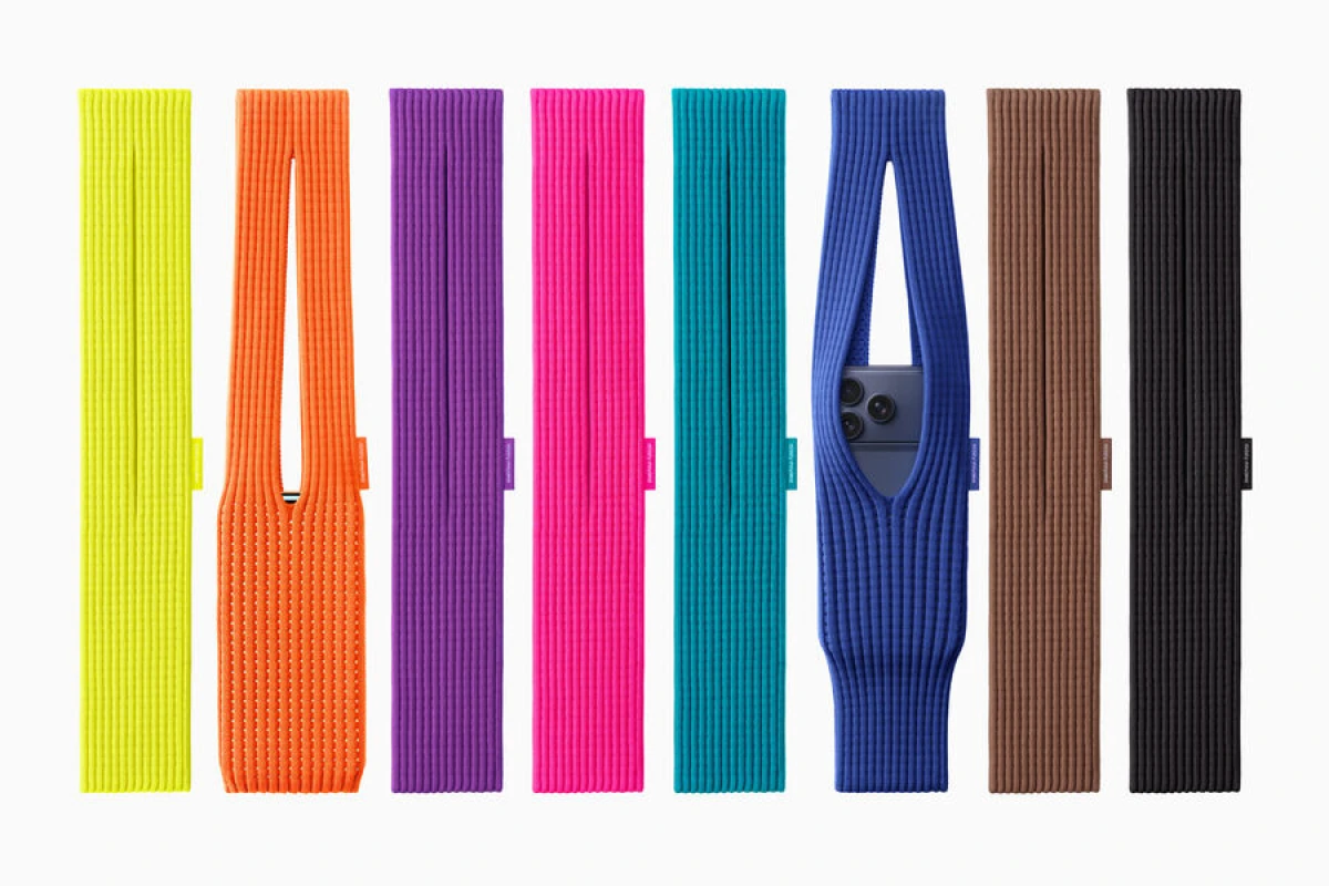 Apple təqdim etdi: [[“iPhone Pocket”]]