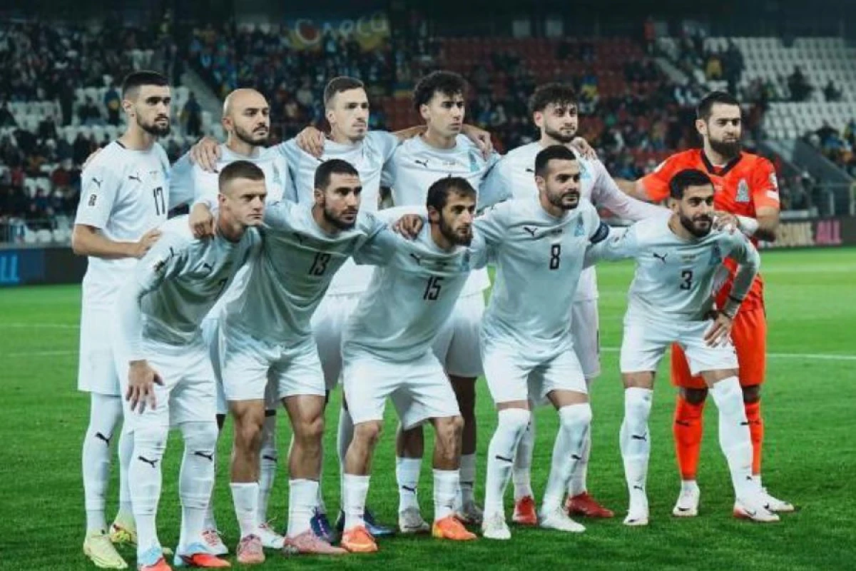 Azərbaycan [[İslandiyaya qarşı]]