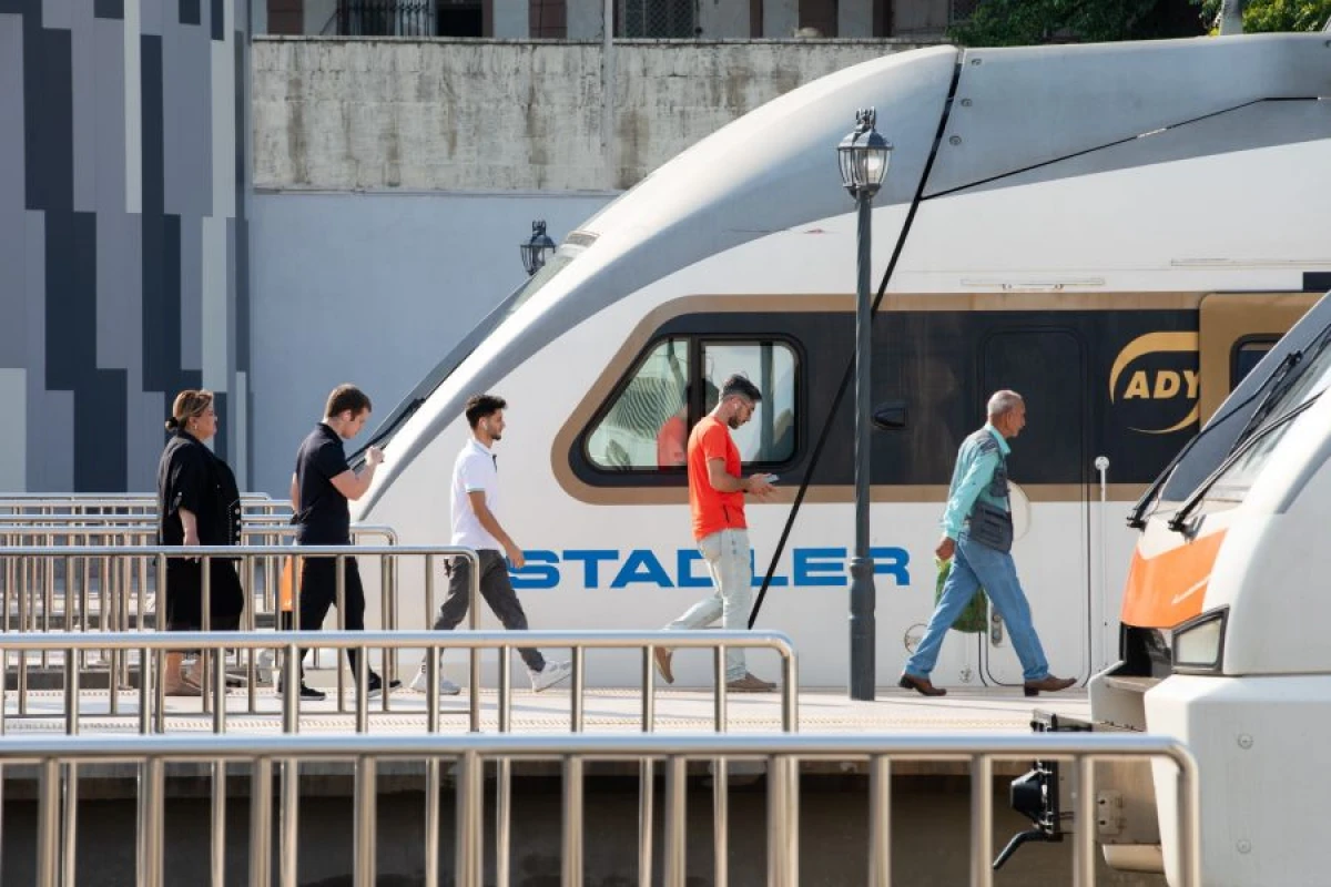 [[Xırdalan–Sumqayıt]] qatarının fəaliyyətinin bərpa olunacağı vaxt açıqlandı