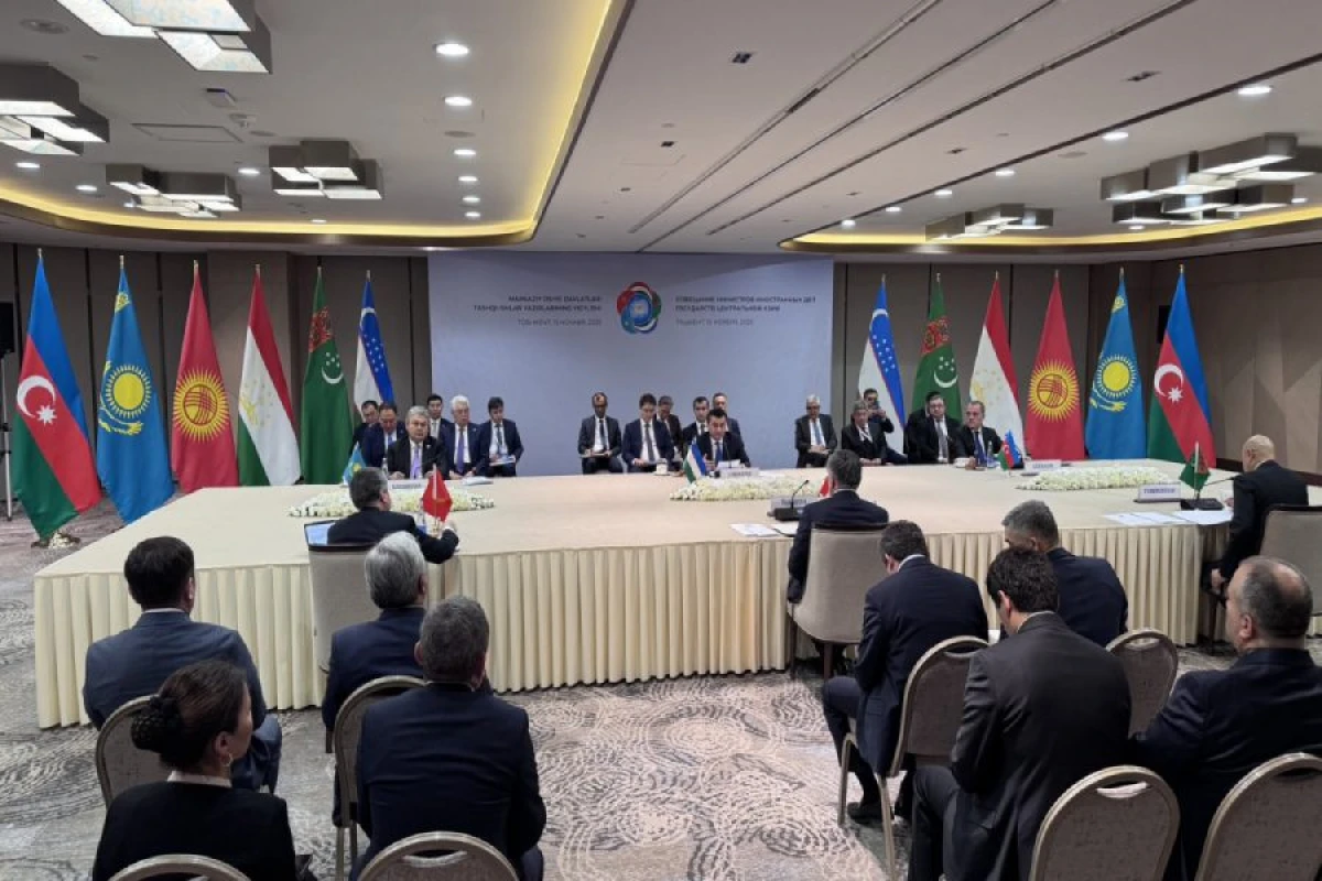 Ceyhun Bayramov ilk dəfə Mərkəzi Asiya XİN rəhbərlərinin görüşündə iştirak etdi-[[YENİLƏNDİ]]