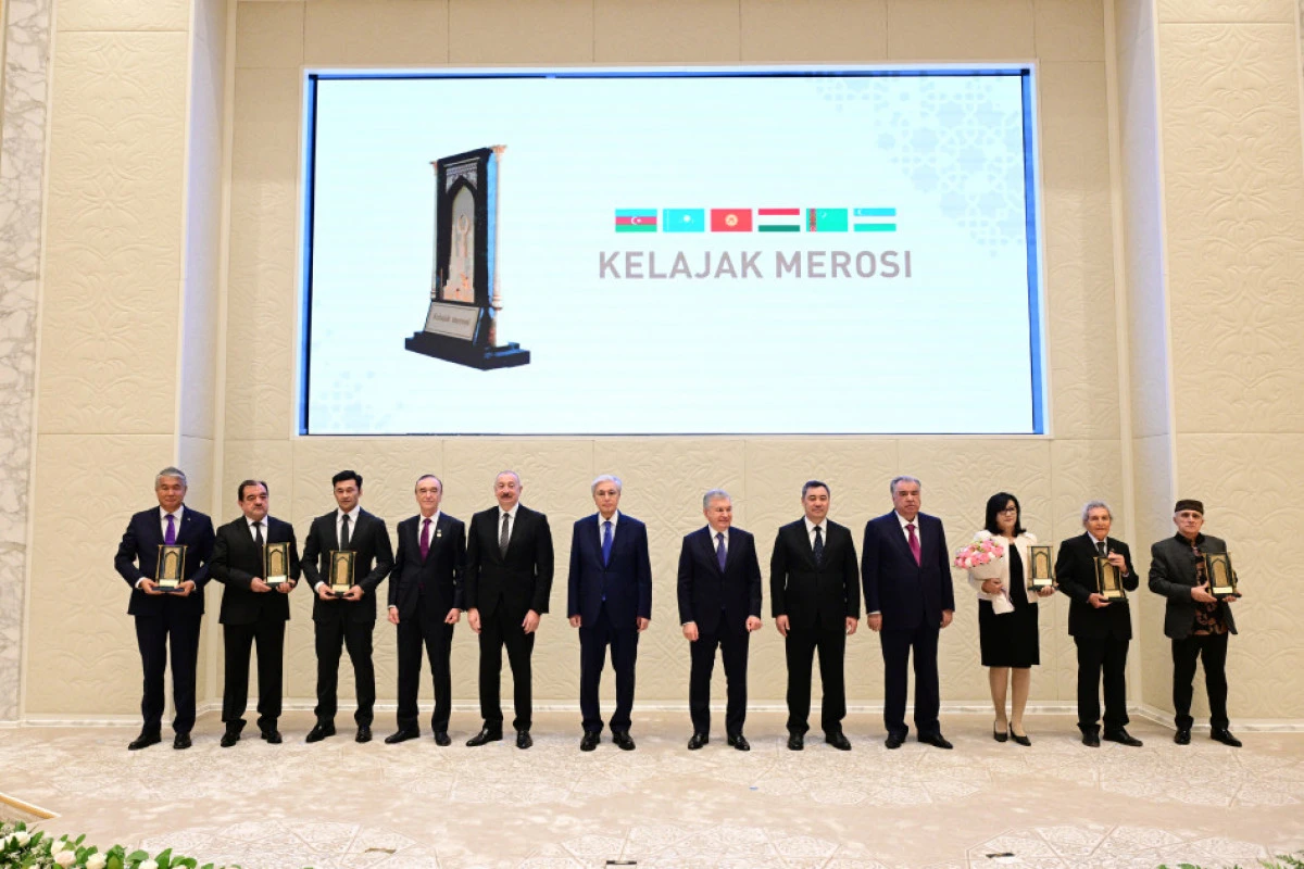 [[Prezident İlham Əliyev]] Daşkənddə "Gələcəyin İrsi" Beynəlxalq Mükafatının təqdimat mərasimində iştirak etdi
