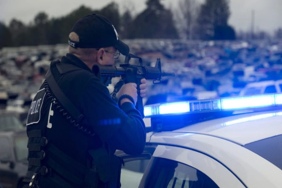 ABŞ-də atışma: [[Ölənlər var]]