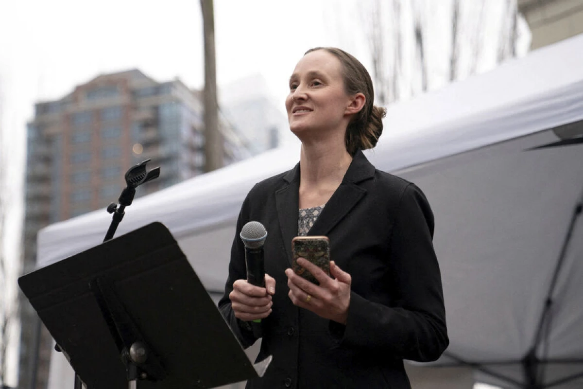 Sietl meri Keti Uilson "Starbucks" işçilərinin boykotuna qoşuldu